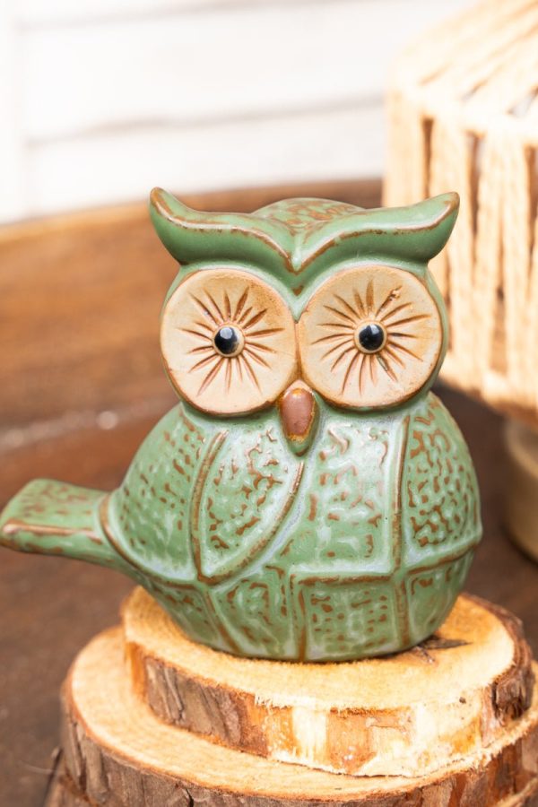 3.75 x 4 Hoot And Holler Green Stoneware Tabletop Owl For Sale